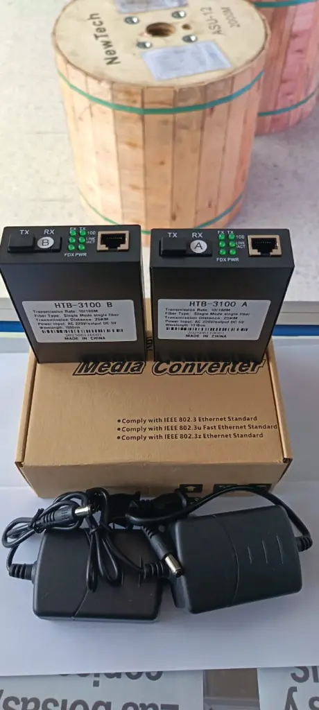 c195 Media converter base 100 